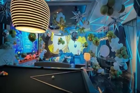 珠海星河湾KTV招聘兼职/礼宾员,便装日结薪资稳拿工作顺心